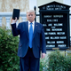 Image for article titled GTFOH Trump Watch: The End Is Near